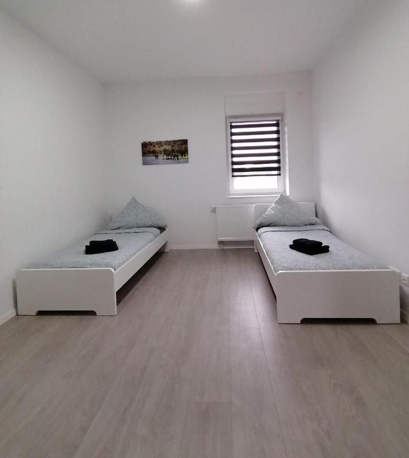 Estrella24 Living Rooms Singapur Herne Exterior foto